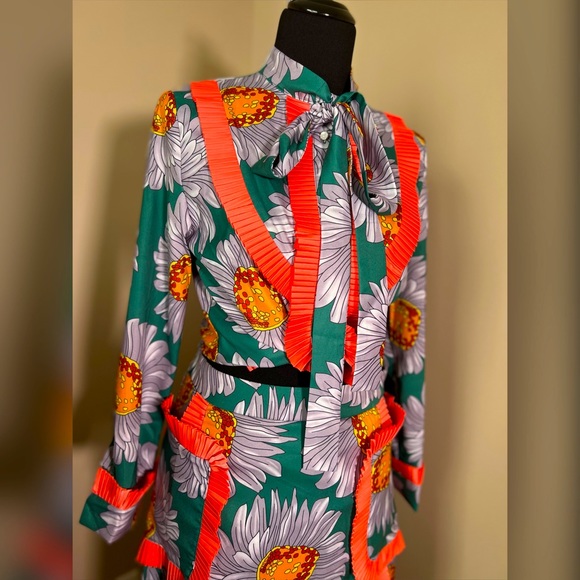 Sunflower Skirt Set - Picture 8 of 11